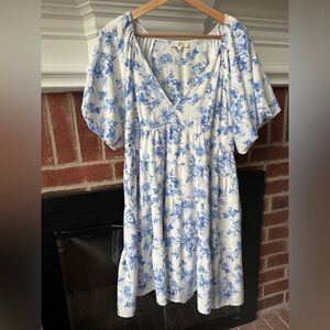 Entro Floral Puff Sleeve Midi Dress